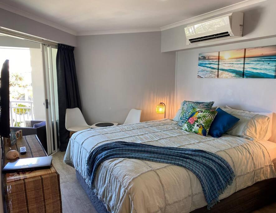Alex Heads Beachfront Resort King Bed Studio Room Alexandra Headland Exteriör bild